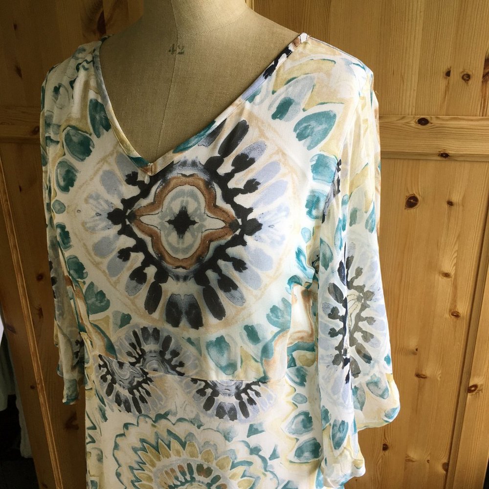 "cream" Summer Dress Yellow Blue V-neck